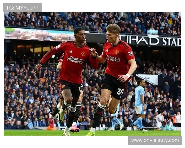 曼联对阵埃弗顿，红魔老特拉福德连胜势头